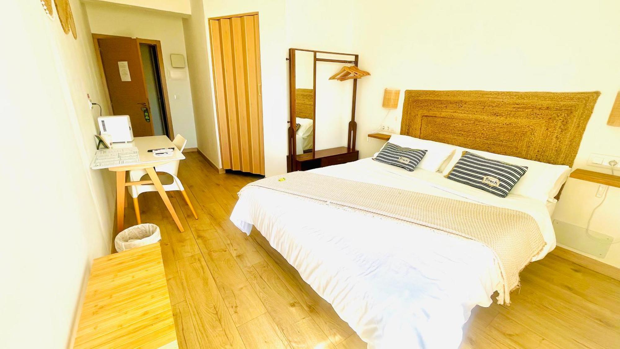 Hostal Playa Dreams Nautico Adults Garrucha Kültér fotó